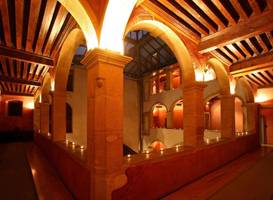 Cour Des Loges