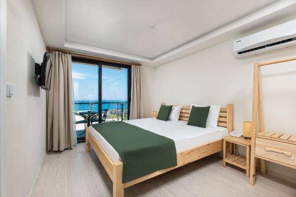 Feniks Hotel