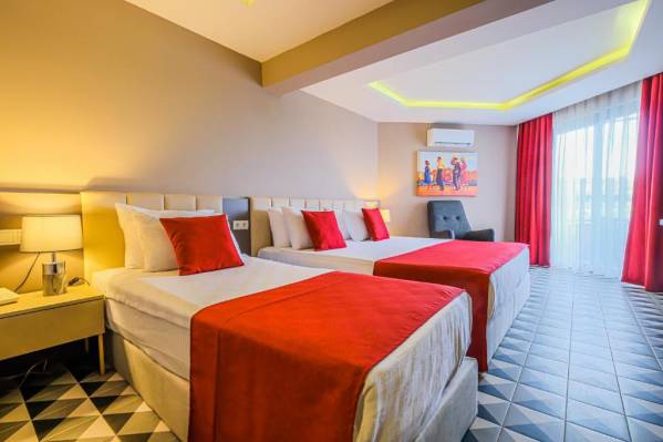 Feniks Hotel