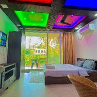 Eden Palms Resort