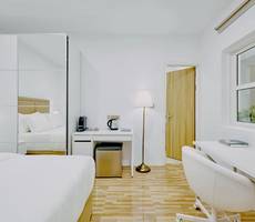 Akomadoo Retreat
