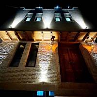 Bobosh Hotel