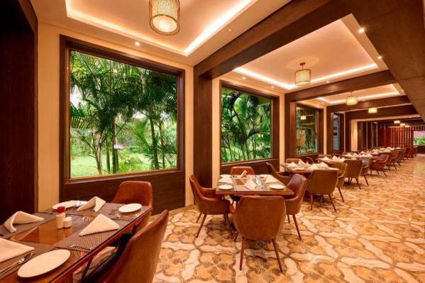 Sea Breeze Sarovar Portico Varca Goa