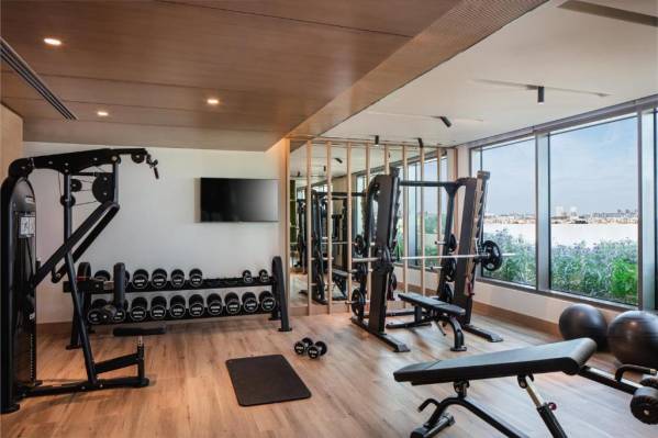 Holiday Inn & Suites Dubai Science Park, an IHG Hotel
