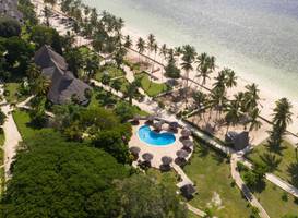 Antonio Beach Tree House Hotel & Spa