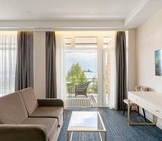 Altyn Bulak Lakeside Resort