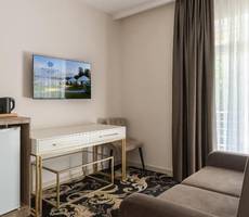 Altyn Bulak Lakeside Resort