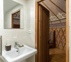 Altyn Bulak Lakeside Resort