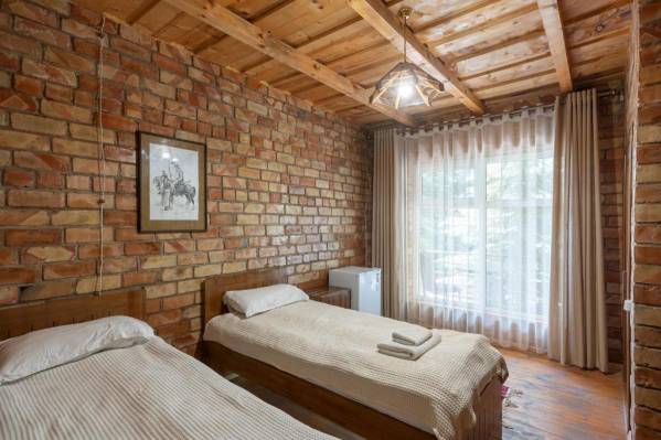 Altyn Bulak Lakeside Resort