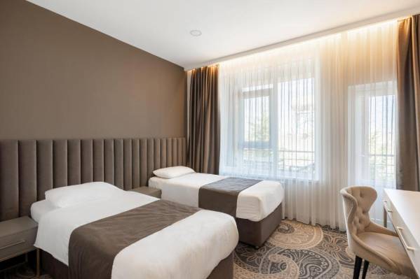 Altyn Bulak Lakeside Resort