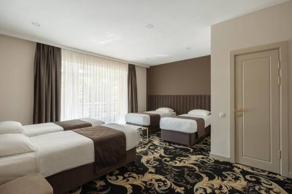 Altyn Bulak Lakeside Resort
