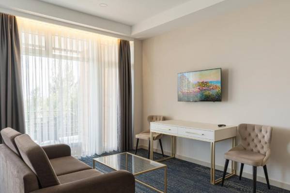 Altyn Bulak Lakeside Resort
