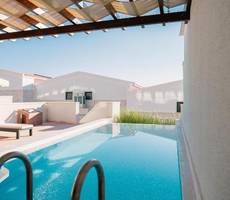 Lures Hotel