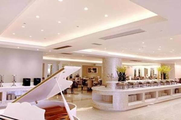 Lake Piedmont International Hotel