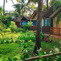 La Marine Morjim Beach Cottages