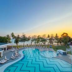 Royal Yao Yai Island Beach Resort