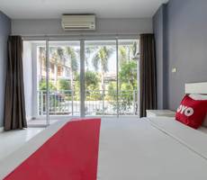 OYO 75389 Pandora House