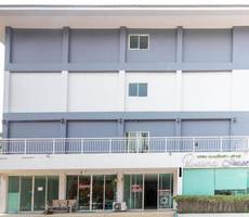OYO 75389 Pandora House