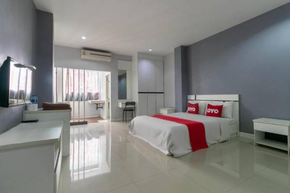 OYO 75389 Pandora House