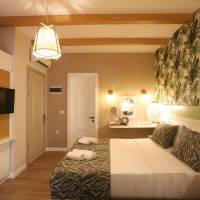 Dolphin Park Hotel