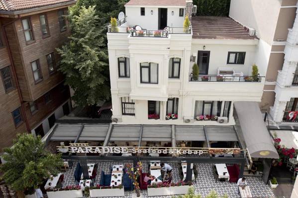 La Vida Hotel
