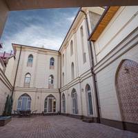 5 Wood Hotel & SPA