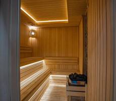 5 Wood Hotel & SPA