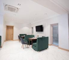 5 Wood Hotel & SPA