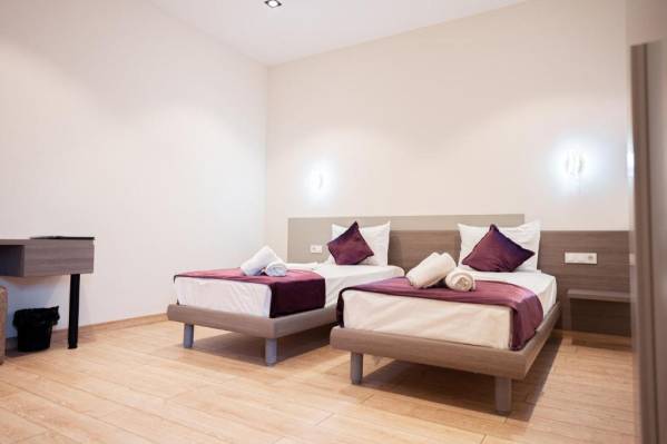 5 Wood Hotel & SPA