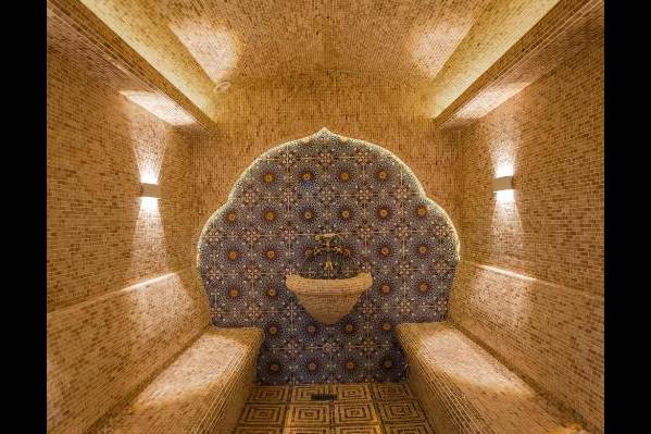 5 Wood Hotel & SPA