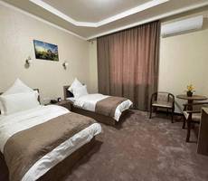 Khan Palace Hotel