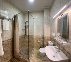 Khan Palace Hotel