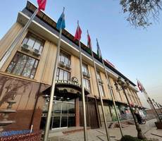 Khan Palace Hotel