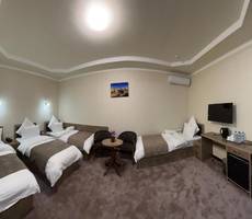 Khan Palace Hotel