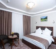 Khan Palace Hotel