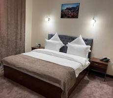 Khan Palace Hotel