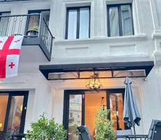 Opera Boutique Hotel