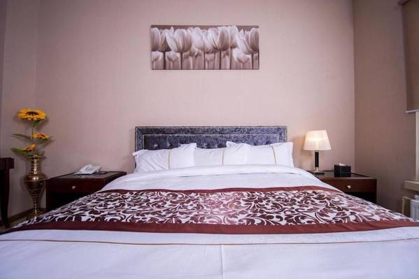 Mika Hotel