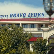 Bravo Lyuks Hotel