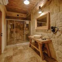 Solem Cave Suites
