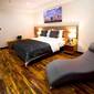 Chonpines Hotel