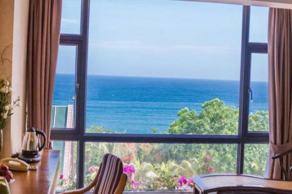 Sanya Luyi Sea View Hotel