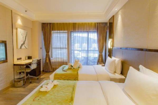 YueXin Tomorrow Hotel Sanya