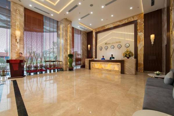 Marina Hotel