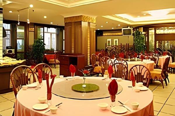 Longda Ruiji Business Hotel