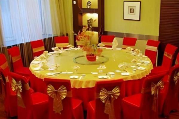 Longda Ruiji Business Hotel