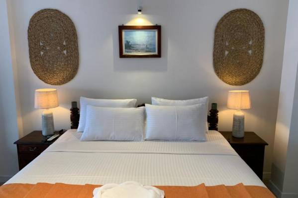 Neevana Hotel Hikkaduwa