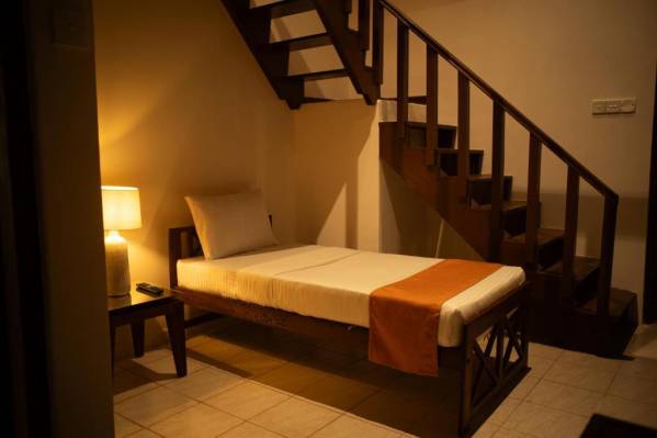 Neevana Hotel Hikkaduwa