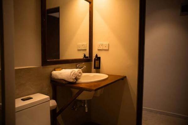 Neevana Hotel Hikkaduwa