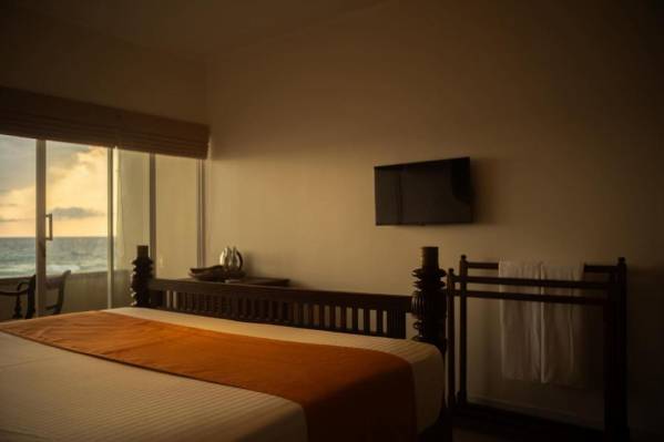 Neevana Hotel Hikkaduwa